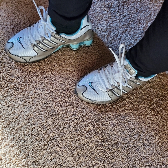 Sold on another platform. - Picture 12 of 13